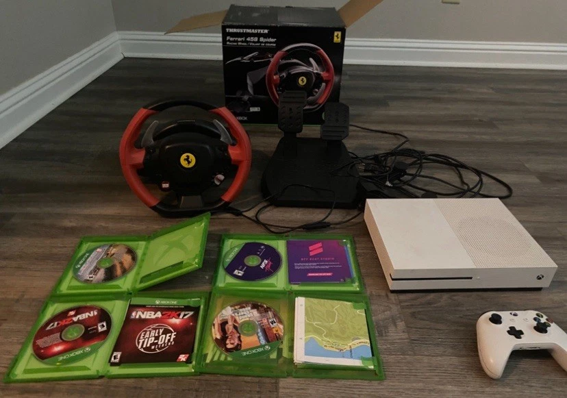 Paquete Xbox One - Incluye mando, Ferrari Racing Wheel Xbox y 4 juegos Foto 4 de 4