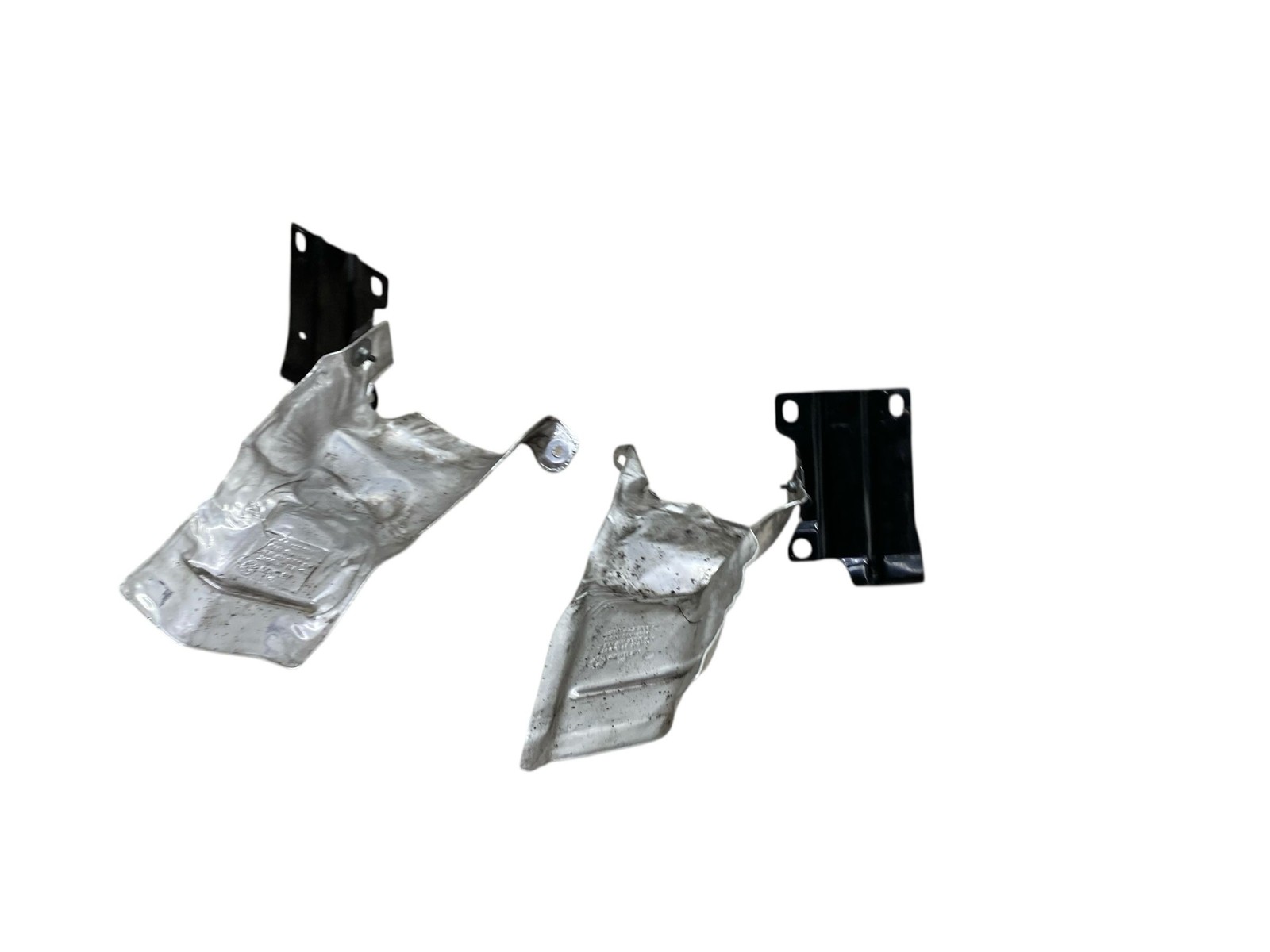 2015 BENTLEY CONTINENTAL LEFT & RIGHT POWER STEERING GEAR HEAT SHIELD SET OEM