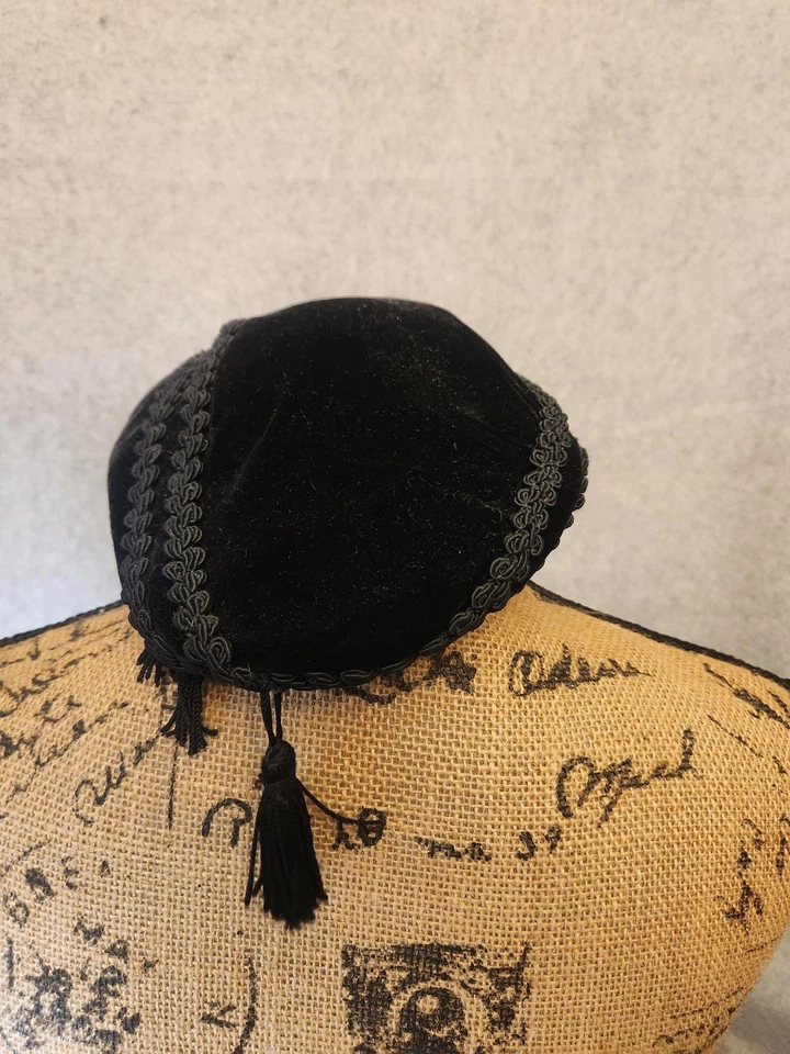 DE COLECCIÓN Janyth Rae New York Sombrero Fascinador Terciopelo Velado Borla Negra Mujer Años 50 Foto 3 de 4