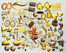 Lot 155 1/2 Lb. (114 pc) VINTAGE Assorted SOLID BRASS STAMPINGS w/Strawberry