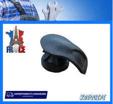 BOULON VIS + CLIPS FIXATION CACHE MOTEUR 0137G0