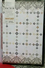 Foxy Roxy From Basicgrey Quilt Pattern 65 x 77 Inches Pato19