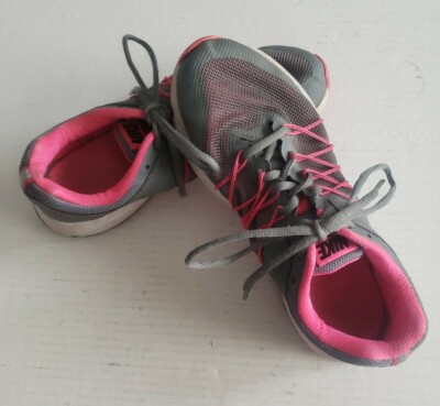 nike air relentless 6 womens 