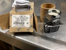 EATON 10250T181L 120Vac Indicator Light 30MM NO LENS OR LAMP, NEW