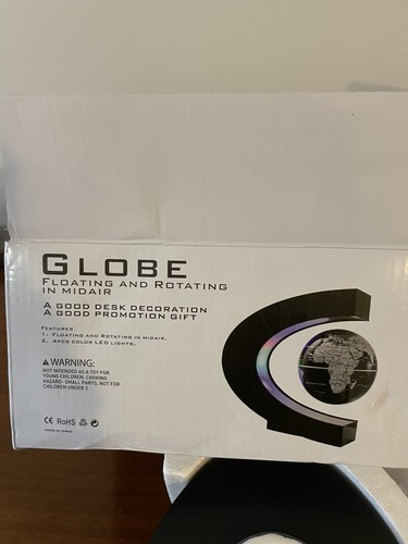 Desk decoration/floating and rotating globe in mid air - Picture 4 of 5