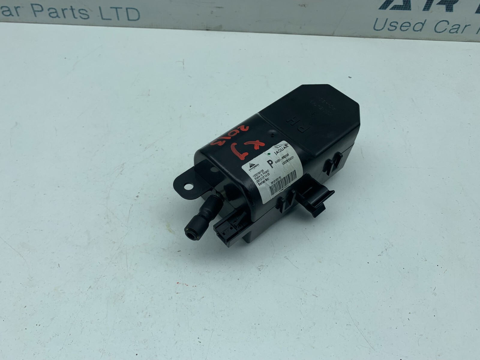 04-09 Jaguar XJ8 X350 X358 Front Right Side Seat Adjustment Motor Brose OEM