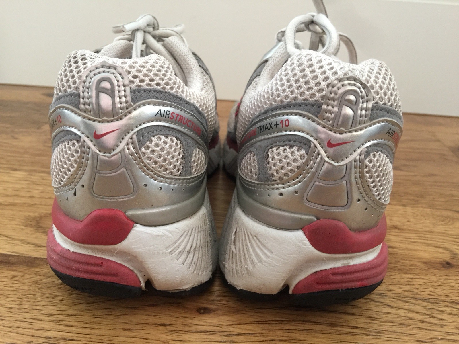 nike air structure triax women's running shoe