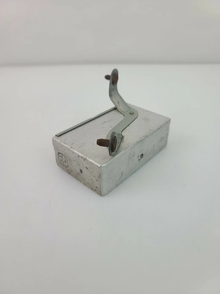 Toyota Camry 1997-2001 OEM módulo de control de crucero unidad de computadora 88240-06010 Foto 3 de 4