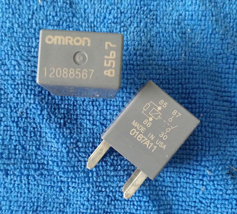ORIGINAL Omron Automotive Relay 12088567 4Pins GMC Gm Daytime Ecm