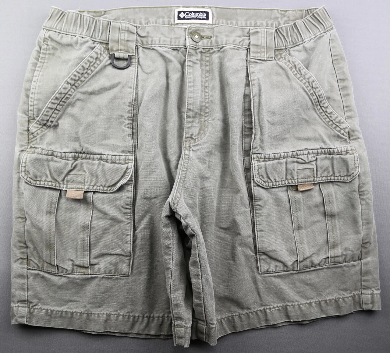 Men's Columbia Canvas Cargo Shorts Green 100% Cotton Size L (37x8)