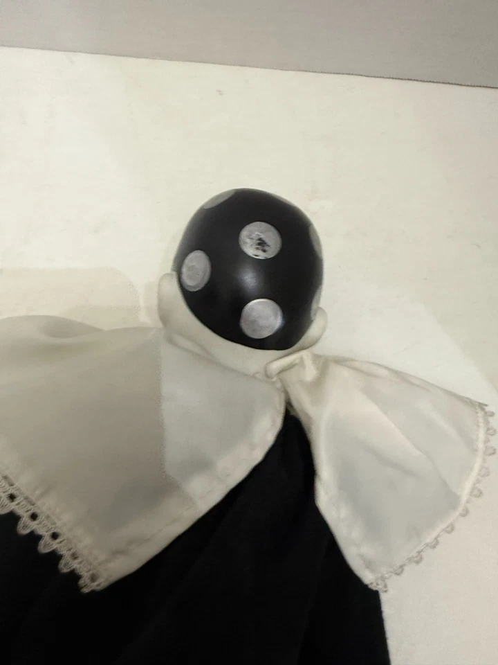 Muñeca Payaso Triste Musical Pierrot Cuerpo Relleno Bisque De Colección 23 pulgadas Foto 4 de 4