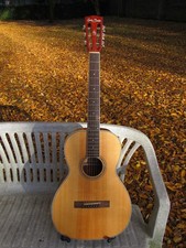 Parlor Parlour  Gitarre Steelstring Harley Be...