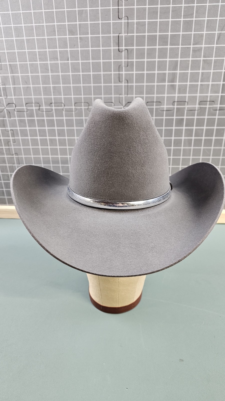 Resistol Self Conforming Quick Silver Granite Gre… - image 2