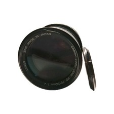 Canon FD 70-210mm f/4 FD Lens