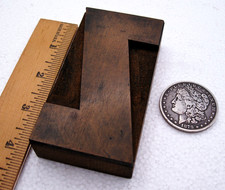 Vintage Letterpress wood type large 4" UC Z. Beautiful old letter!