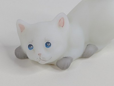 Hand Painted Fenton Art Glass White Satin Kitty Cat Blue Eyes