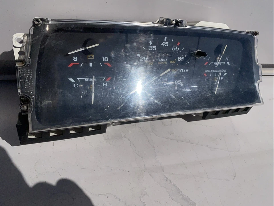 Ford Ranger Bronco II Explorer 1989-1992 instrumento velocímetro indicadores de grupo Foto 2 de 4