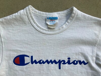 True-Vintage CHAMPION white T-Shirt SMALL S Thick Cotton w Patch on Cuff
