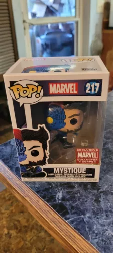 Funko Pop! Marvel X-Men: Mystique #217 *Cuerpo de Coleccionista Excl.* *Con PRTCTR* 
