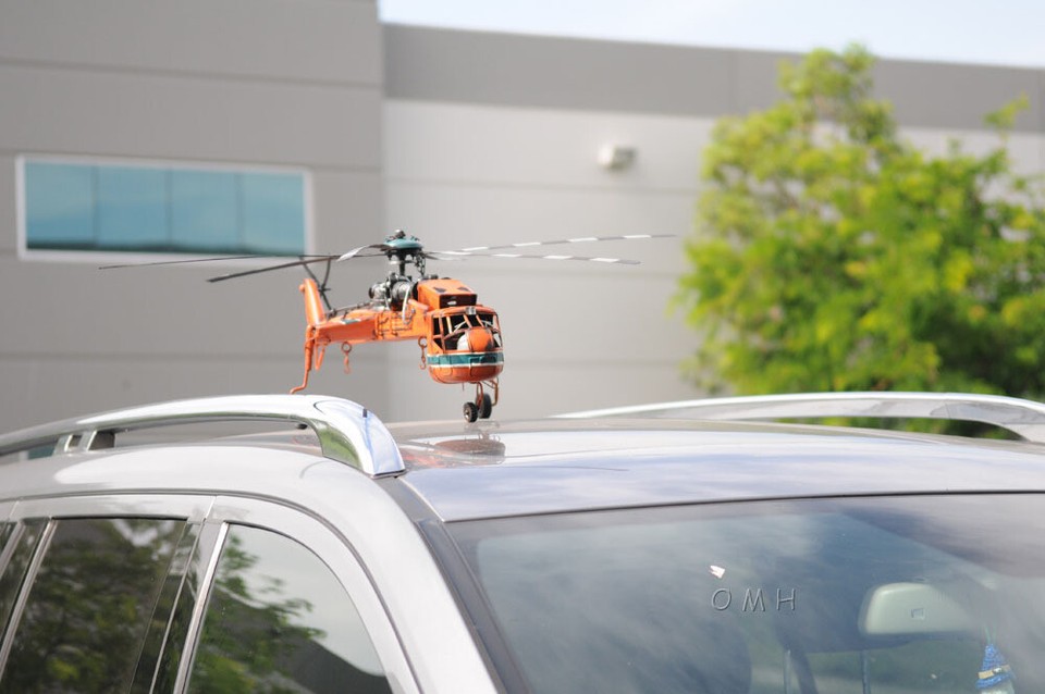 Aerial Crane Lifting Helicopter 121 iron Model Airplane eBay