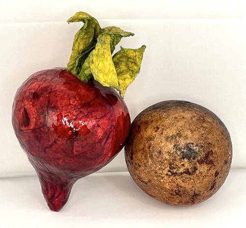 Vintage Paper Mache faux Vegetables Potato and Radish Kitchen Decor