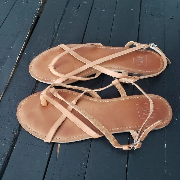 Gap sandals 2024