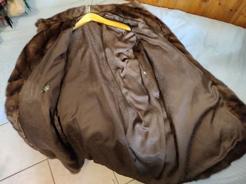 Pelliccia di Visone fatta a mano colore classico - Foto 3 di 9