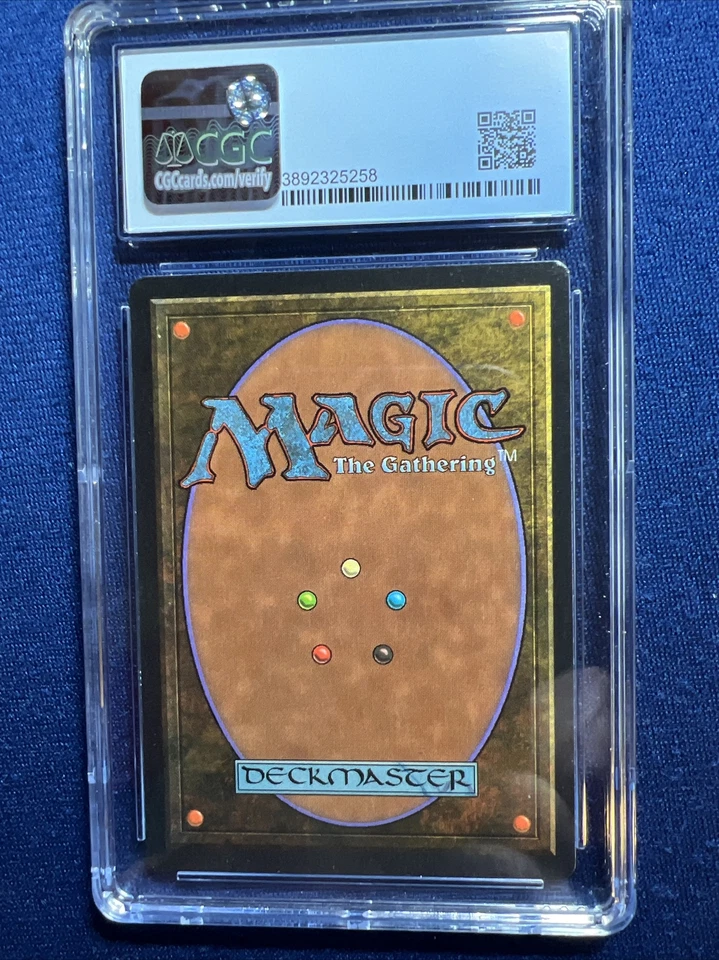 MTG Unlimited Sengir Vampire CGC 9 Quad++ Mint (10 surface and 10 corners) 1993 - Image 2 of 2
