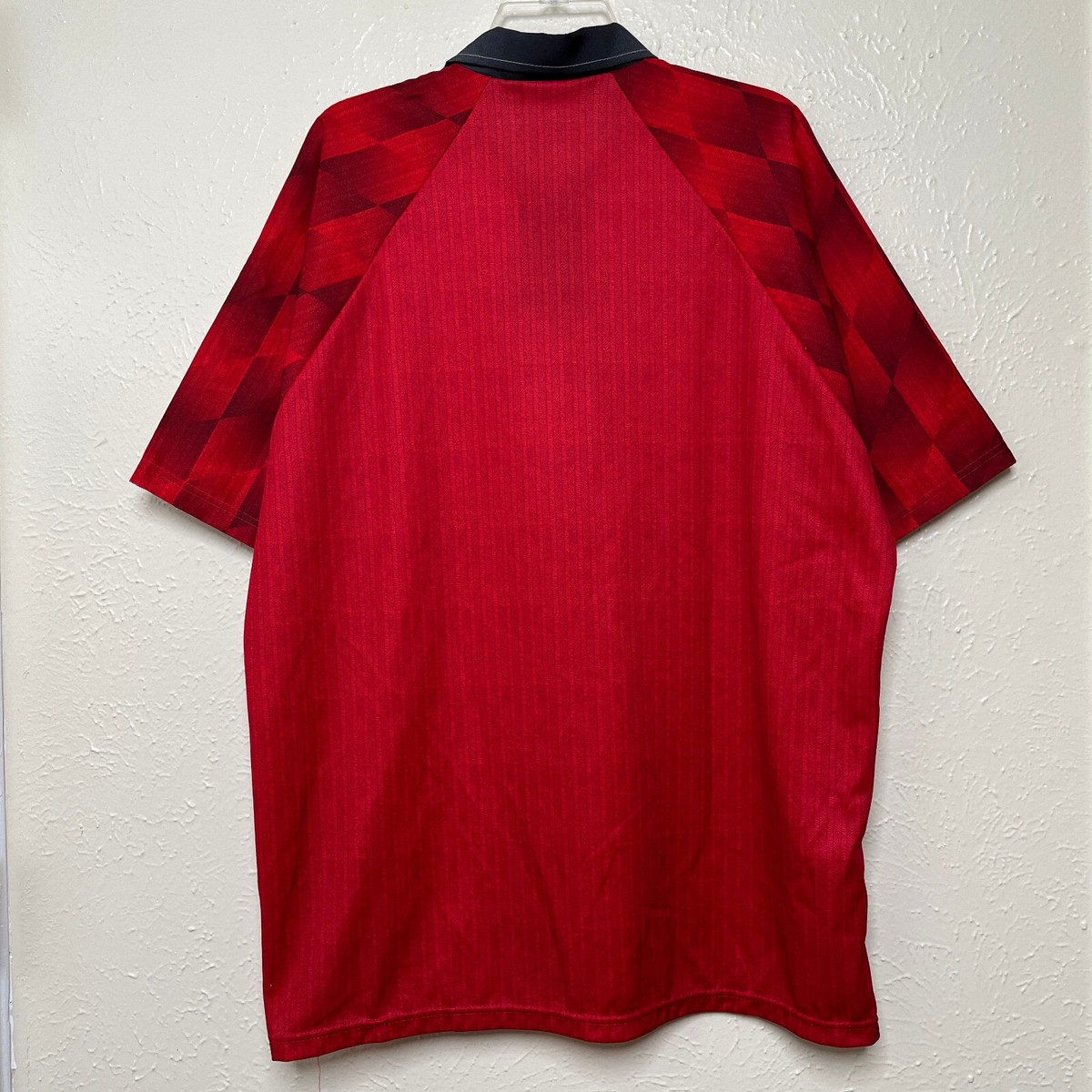 Vintage Umbro Manchester United Jersey Mens XL Red Soccer Premier