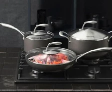 NEW Tupperware Chef Series II Cookware Essential 5 pc Set $778