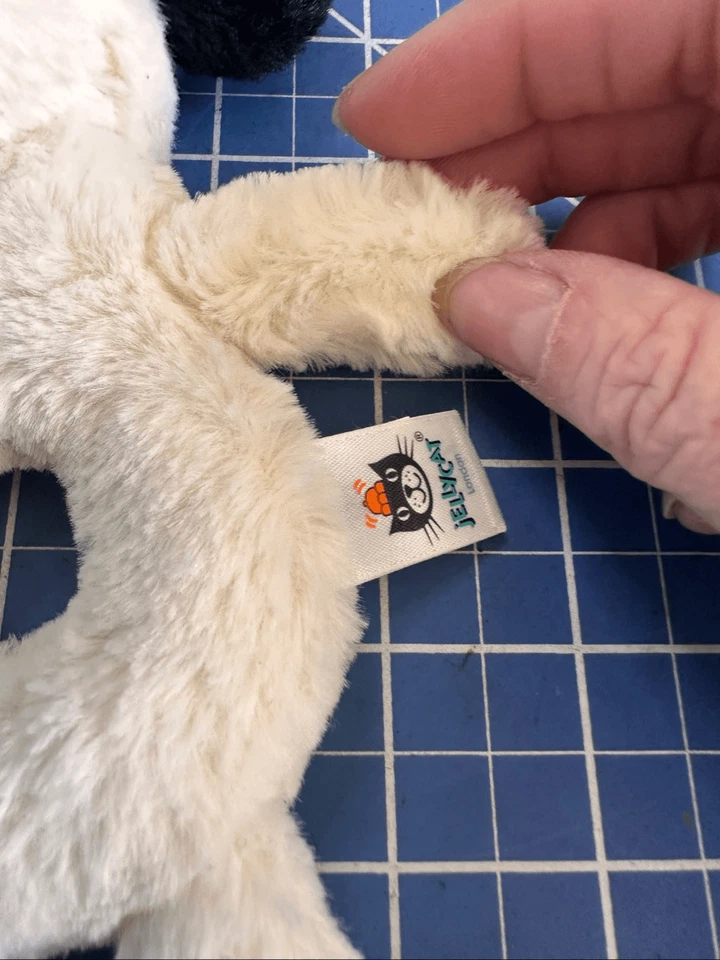 Jellycat CACHORRO TÍMIDO Bebé Sonajero Peluche Peluche Negro Blanco 24142 Foto 3 de 3