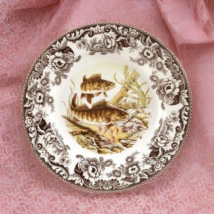 Spode Woodland Dinner Plate, Fish | 10.5 Inch - Choose a Motif Above - Image 2 of 3