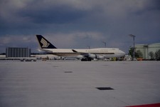 Dia 9V-SMB Airbus A350-941 Singapore Airlines 04/1991 35mm gerahmt OP-K1-16