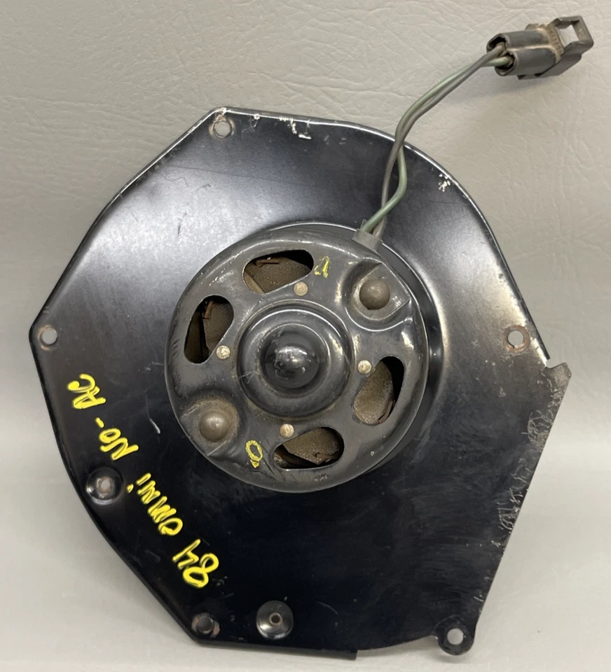 Plymouth Horizon Dodge Omni 1978-1989 calentador soplador motor sin aire acondicionado OEM Foto 4 de 4