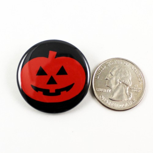 Halloween III Silver Shamrock Magic Pumpkin - 1 1/4 Inch Pinback Button horror - Picture 2 of 3