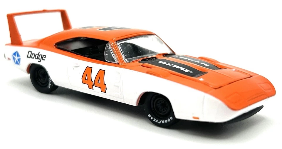 M2 MACHINES 1969 DODGE CHARGER DAYTONA HEMI AUTO HAULERS LOOSE - Image 3 of 4