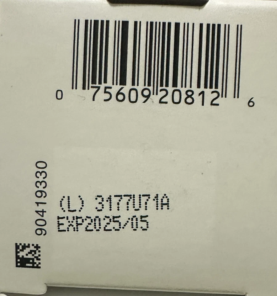 OLAY MINIS SENSITIVE SOOTHING MOISTURIZER TRAVEL Moisturizer   0.5oz - Image 2 of 4