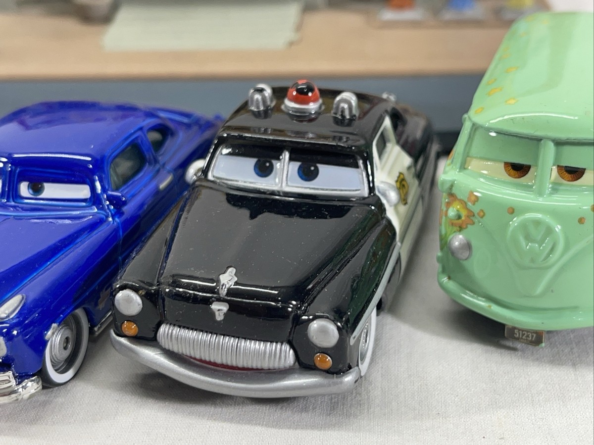 Disney Cars Radiator Springs Curio Shop Playset In Box RARE +