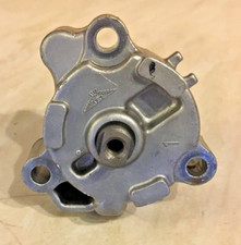 Honda CBR 929 CBR 954  Fireblade  CBR929 CBR954  2000 - 2003 oil pump (#4)