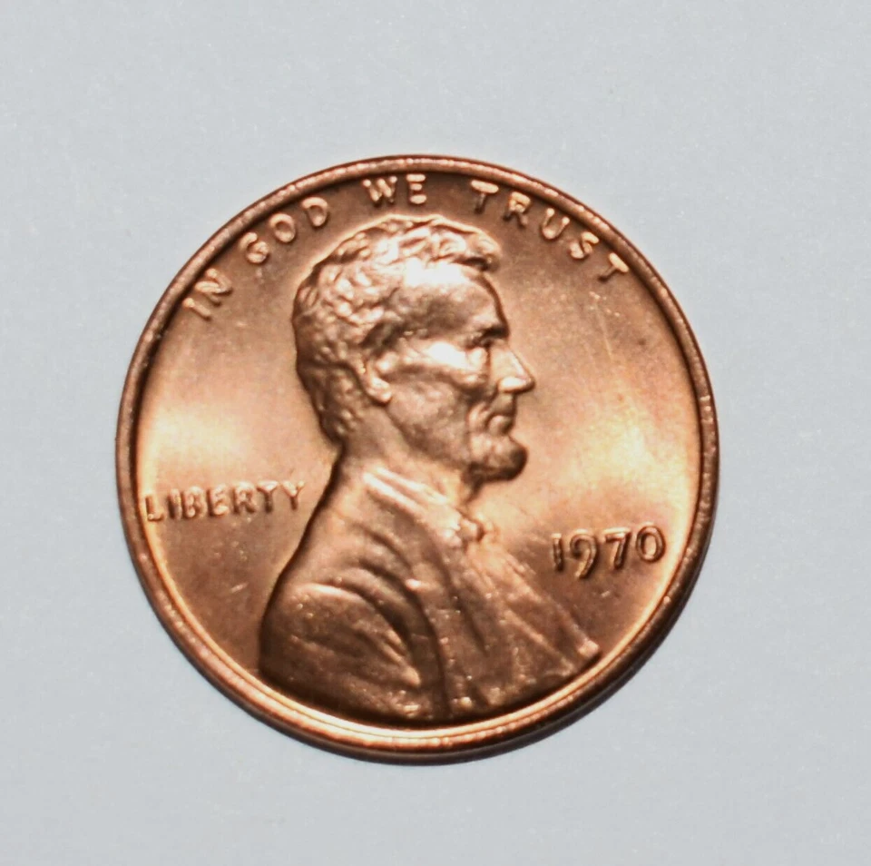 1970 No Mint P Penny One Cent Coin ERROR Floating Roof DD, Cud Uncirculated Red - Image 3 of 4
