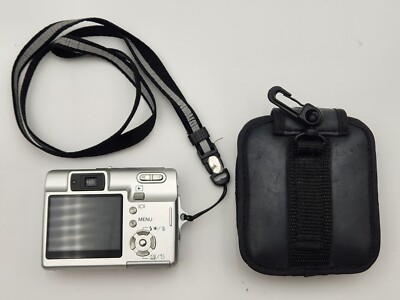 【P2015】 MINOLTA DIMAGE X50 ミノルタ ディマージュ Konica Minolta DiMAGE X50 5.0MP Digital Camera - Silver for