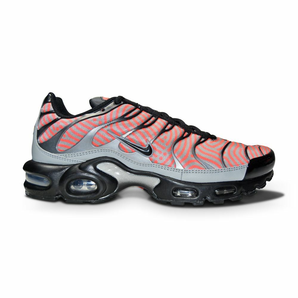 Mens Nike Air Max Plus \u0026#039;Euro Tour\u0026#039; - CW7575 100 - White  University Red | eBay