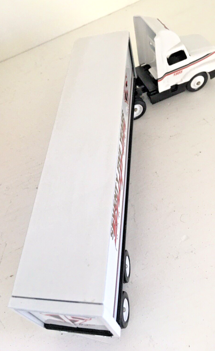 Snap-On 1995 75th Anniversary Diecast Winross USA 1:64 Semi Truck