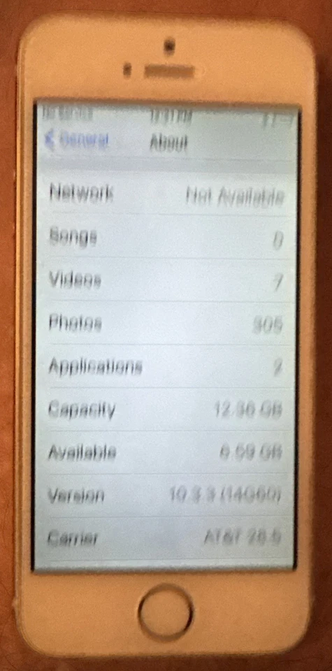 Apple iPhone 5s 16 GB Gold (ATT) A1533 Good Used  10.3.3 IOS ISSUE!! - Image 3 of 4