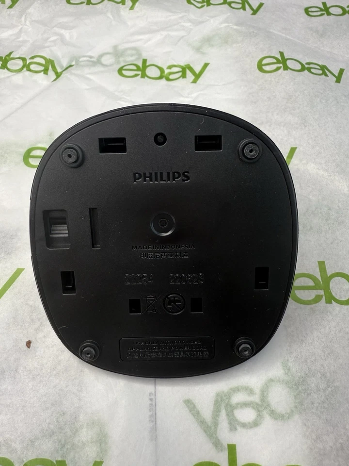 Genuine OEM Philips Norelco Charging Stand for Series 2000 Models - Image 3 of 4