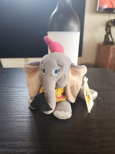 Walt Disney World 7" Dumbo Mini Bean Bag-Beanie Plush NWT - Picture 1 of 14
