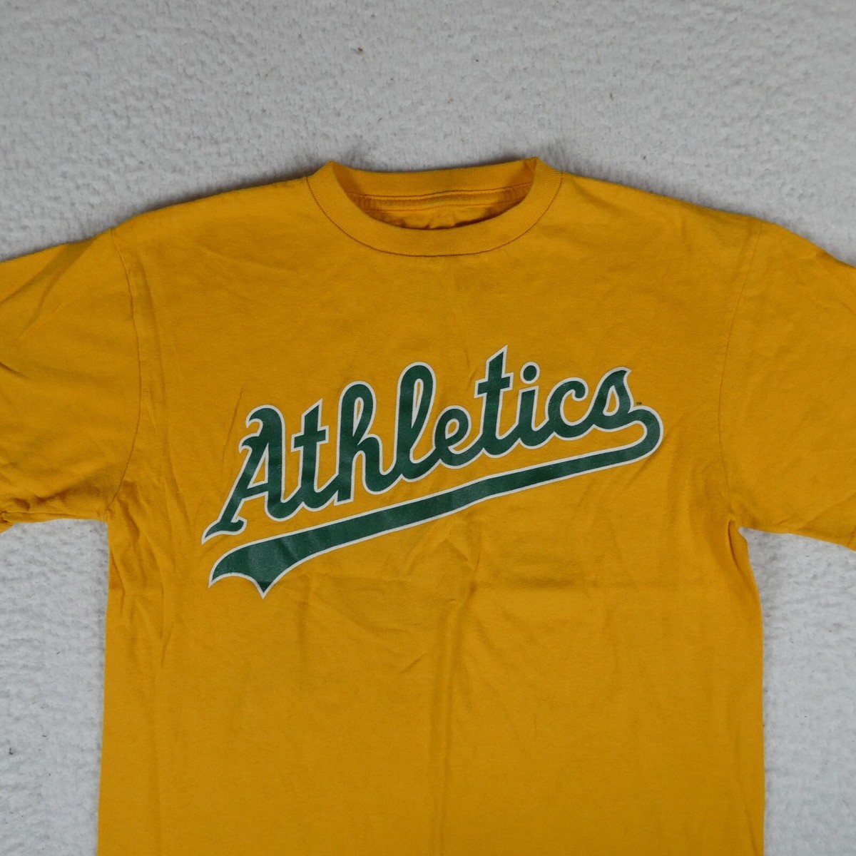 Athletics A's T-Shirt Youth Size L Yellow Short Sleeve Athletics A's T-Shirt Youth Size L Yellow Short Sleeve