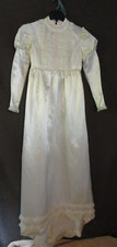 VINTAGE HEAVY SATIN LONG SLEEVE CREAM WEDDING DRESS