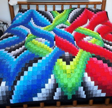 Beautiful Handmade Bargello Quilt 84 x99 Queen/King Size