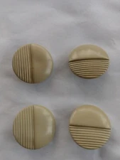 10  BRN19 1 1/8 inch STRIATED BEIGE HALF SMOOTH FINISH ROUND SHANK BUTTONS